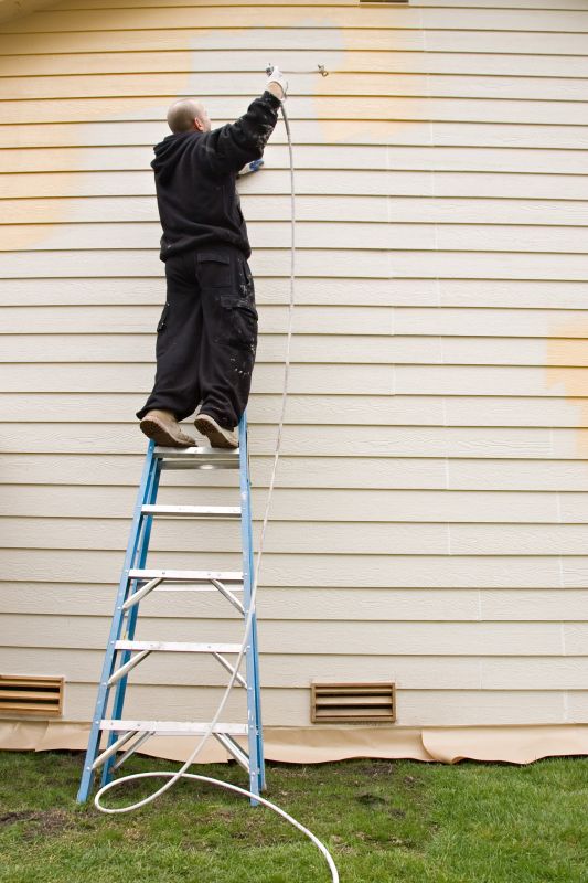 Siding Staining Service in Waco, TX
